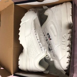 Brand new Disruptor II premium fila’s WOMEN
